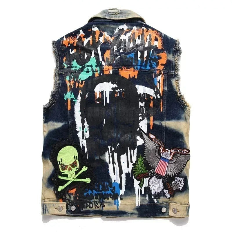 Veste noire avec tête de mort - Paris Veste noire avec tête de mort - Paris