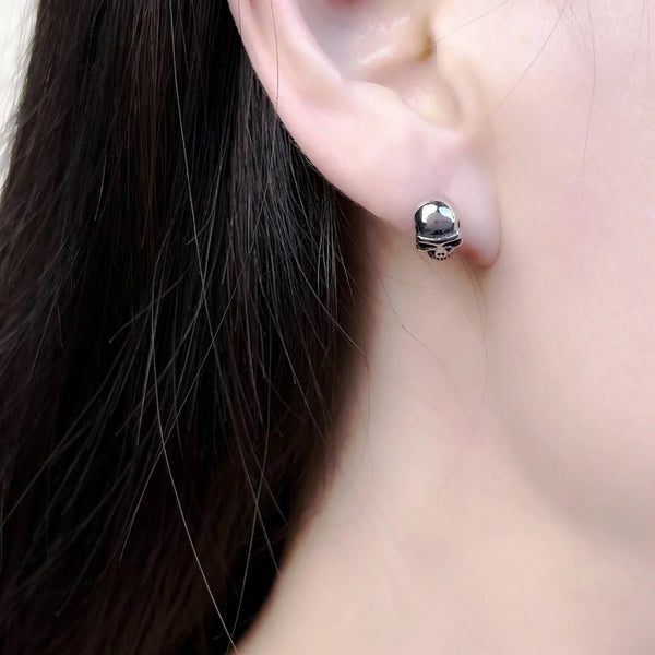 Boucles d'Oreilles Tête de Mort Crâne Lisse Argenté – vue 4