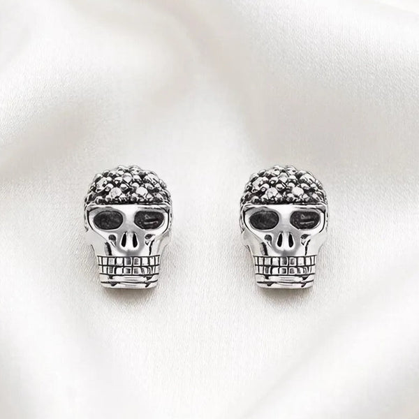 Boucles d'Oreilles Tête de Mort Crâne Noirci à Strass – vue 1