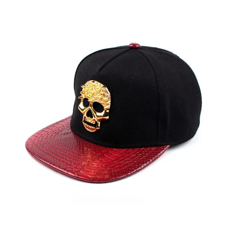 Casquette tête de mort noir et rouge avec strass doré