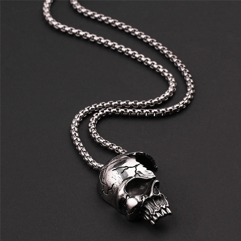 Collier Pendentif Tête De Mort - Argenté & Noir - Style Gothique/biker - Neuf Sans étui